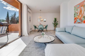 Luxury Apartment Paraiso Beach
